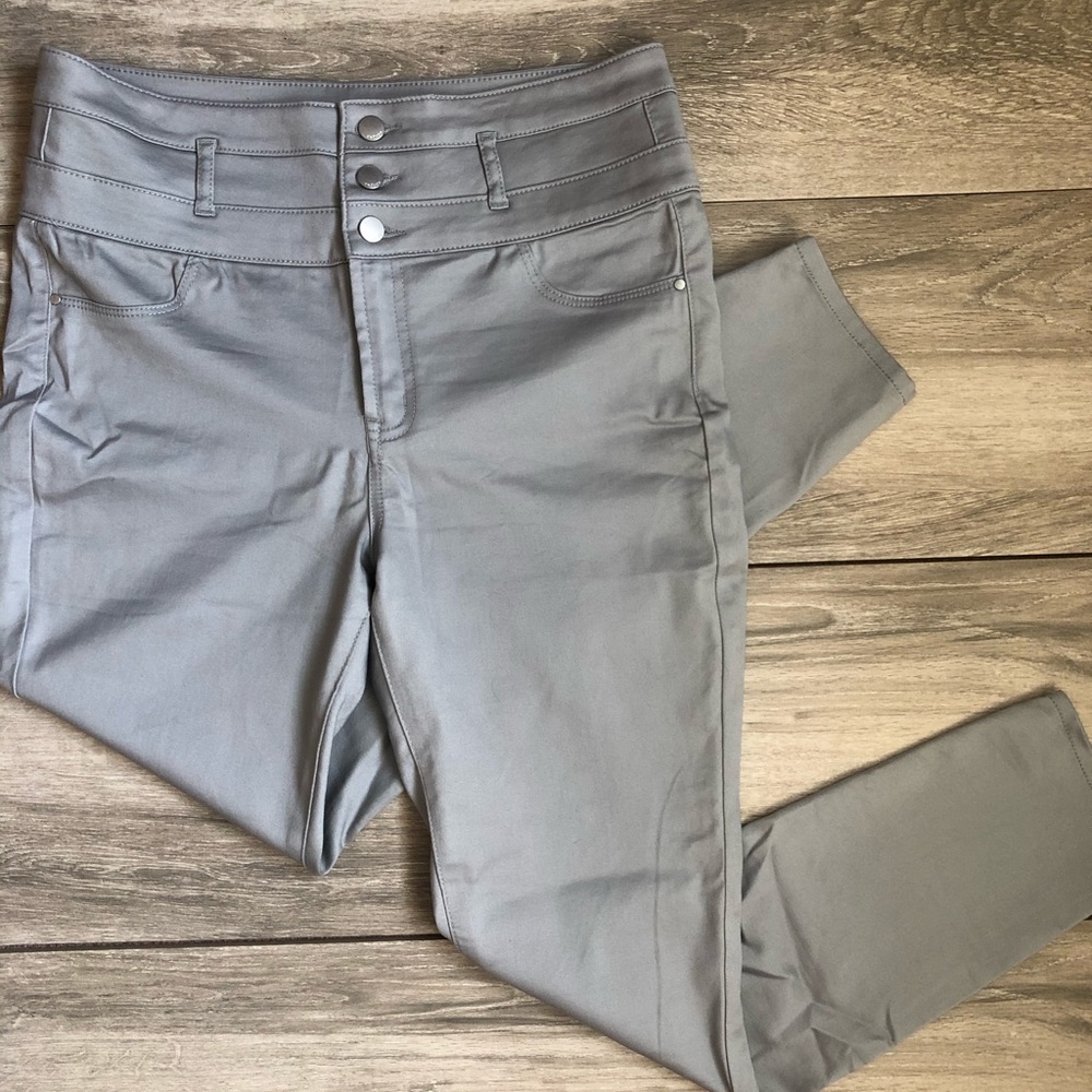 Women's Light Gray High Waisted Pants NWOT